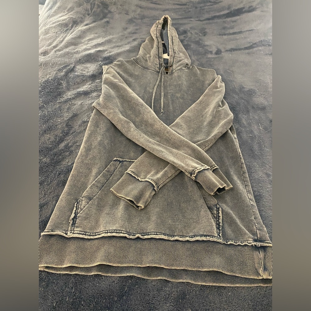 Men’s sweatshirt